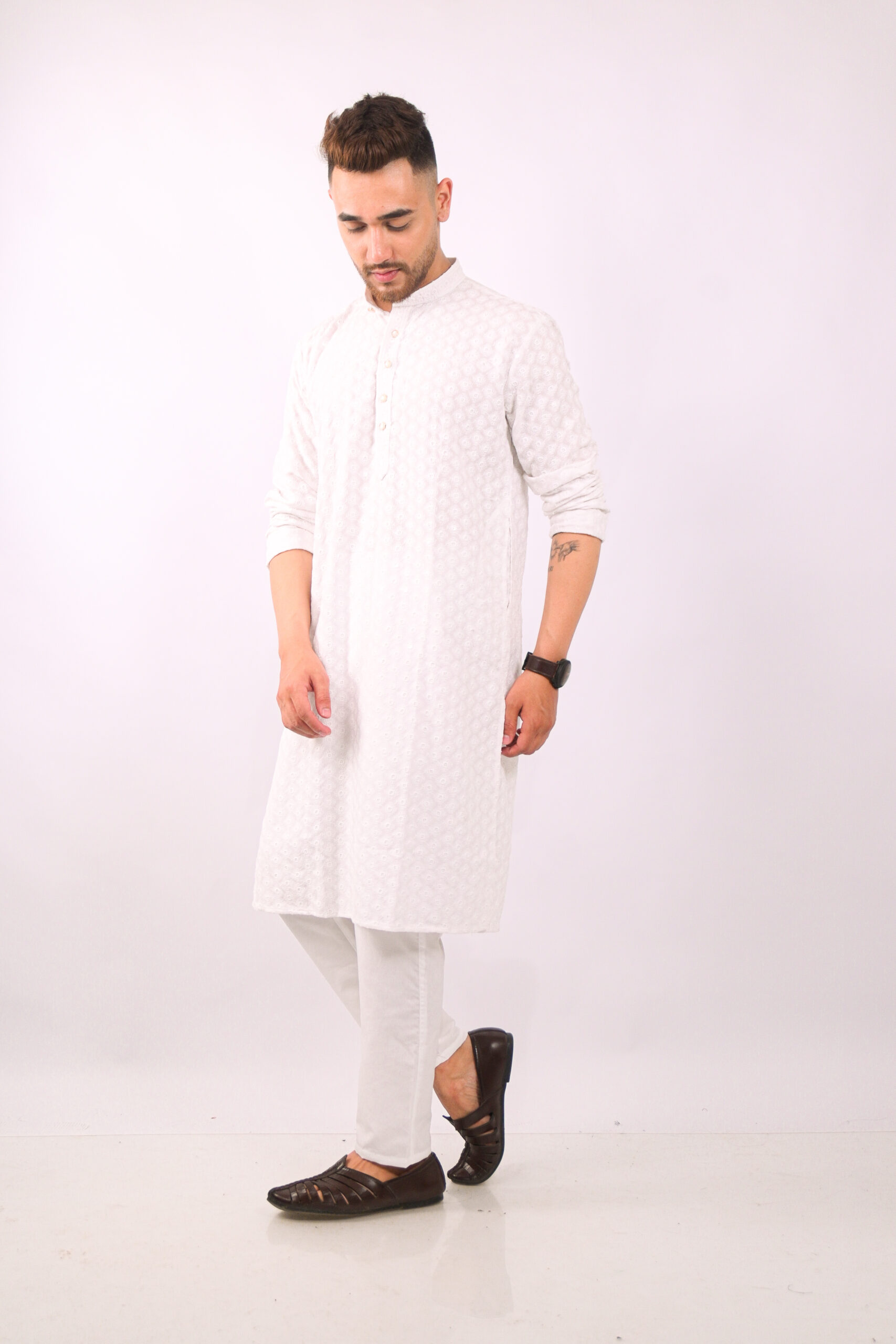 1727903899382 1727903899382